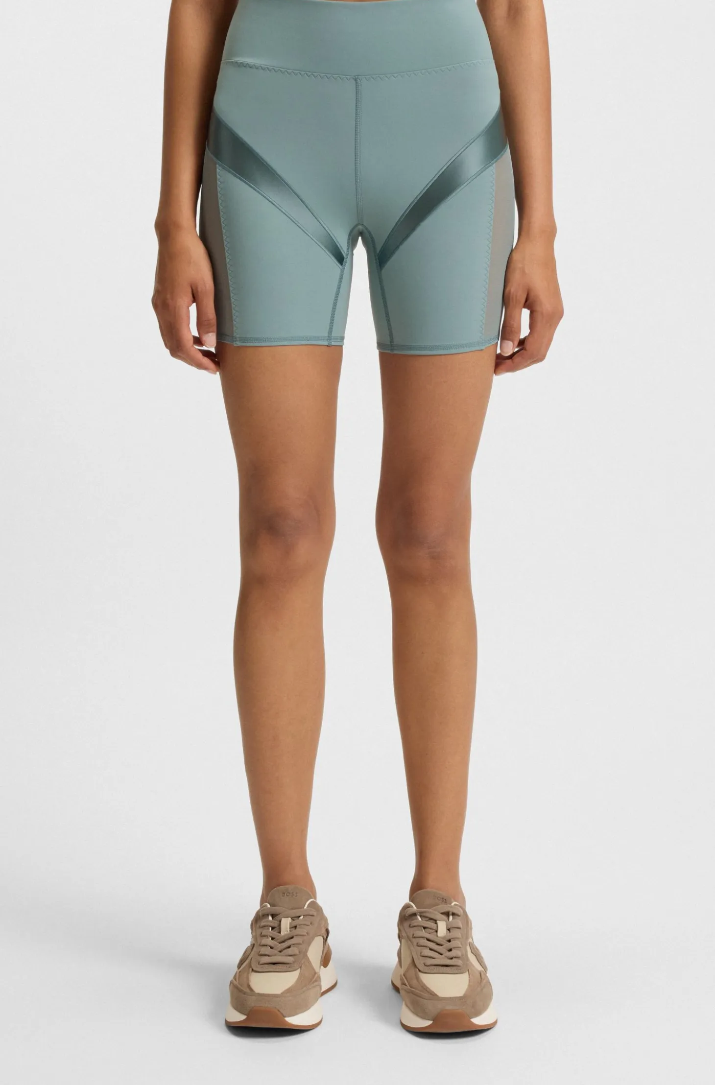 Active high-waisted cycling shorts with mesh inserts