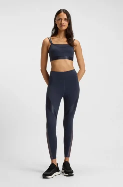 Active leggings with mesh inserts