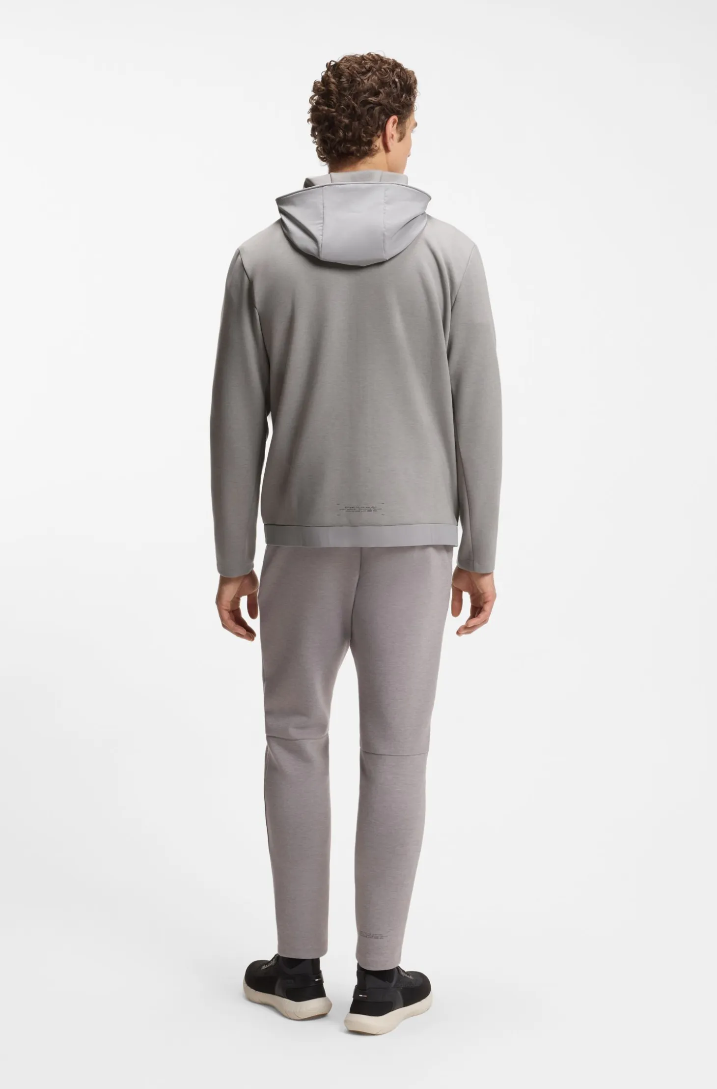 Active odour-control hooded jacket with reflective details