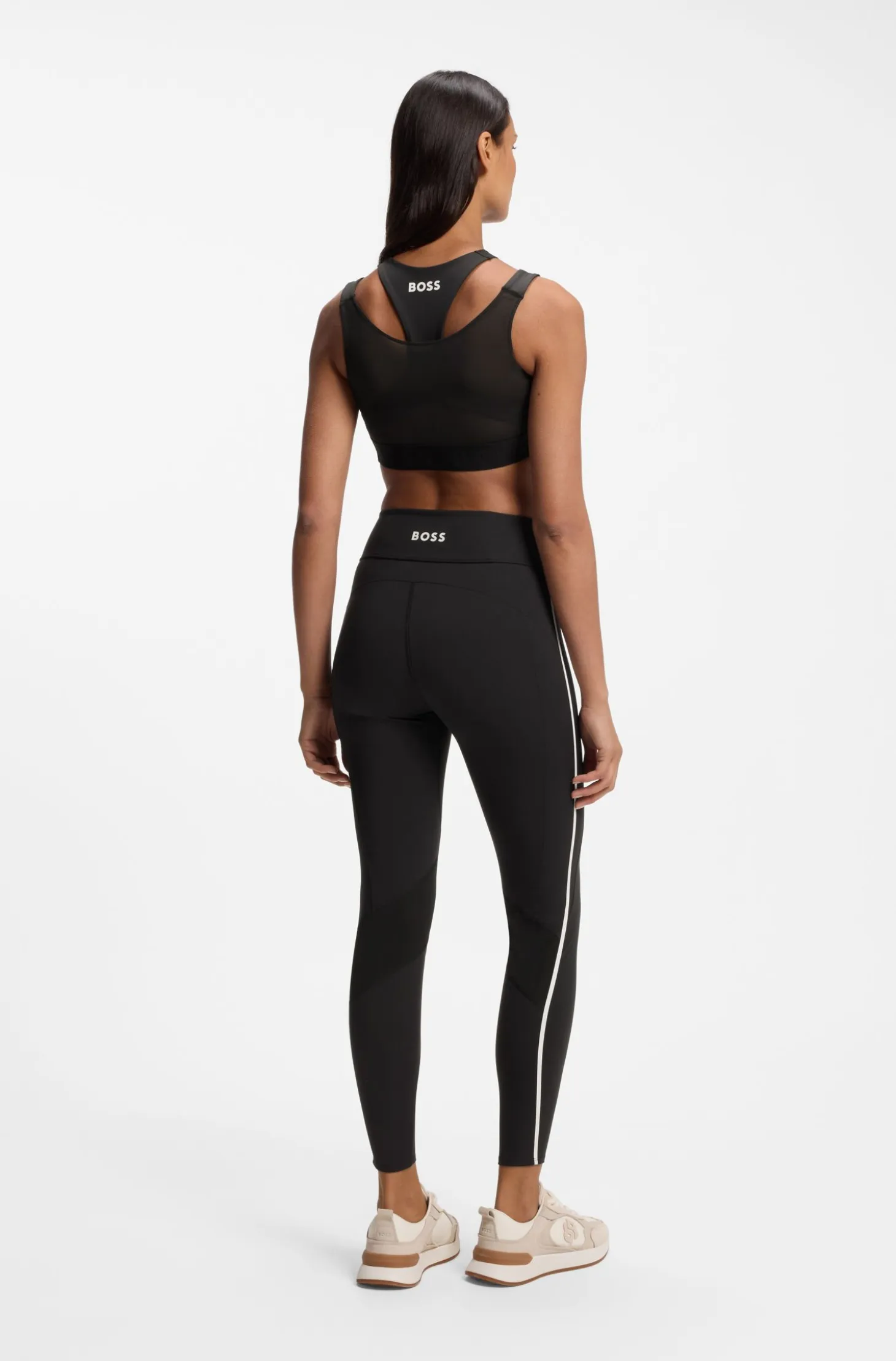 Active performance-stretch leggings with moisture management