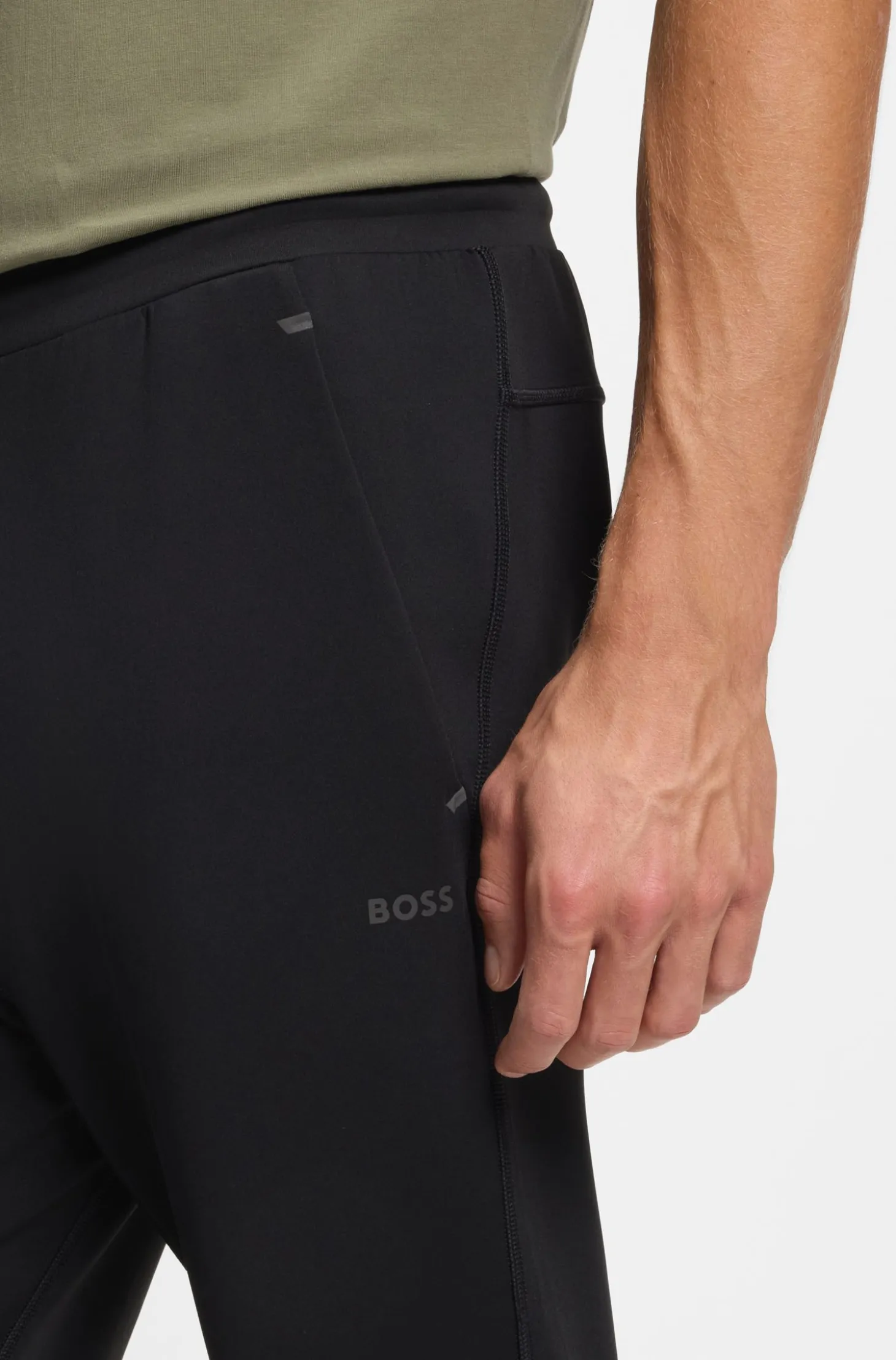 Active Quick-dry trousers with reflective branding