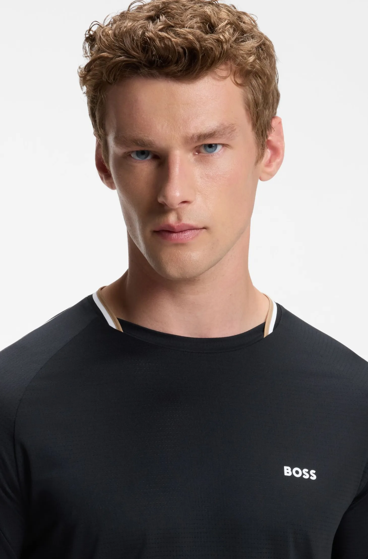 Active slim-fit T-shirt with signature-stripe collar