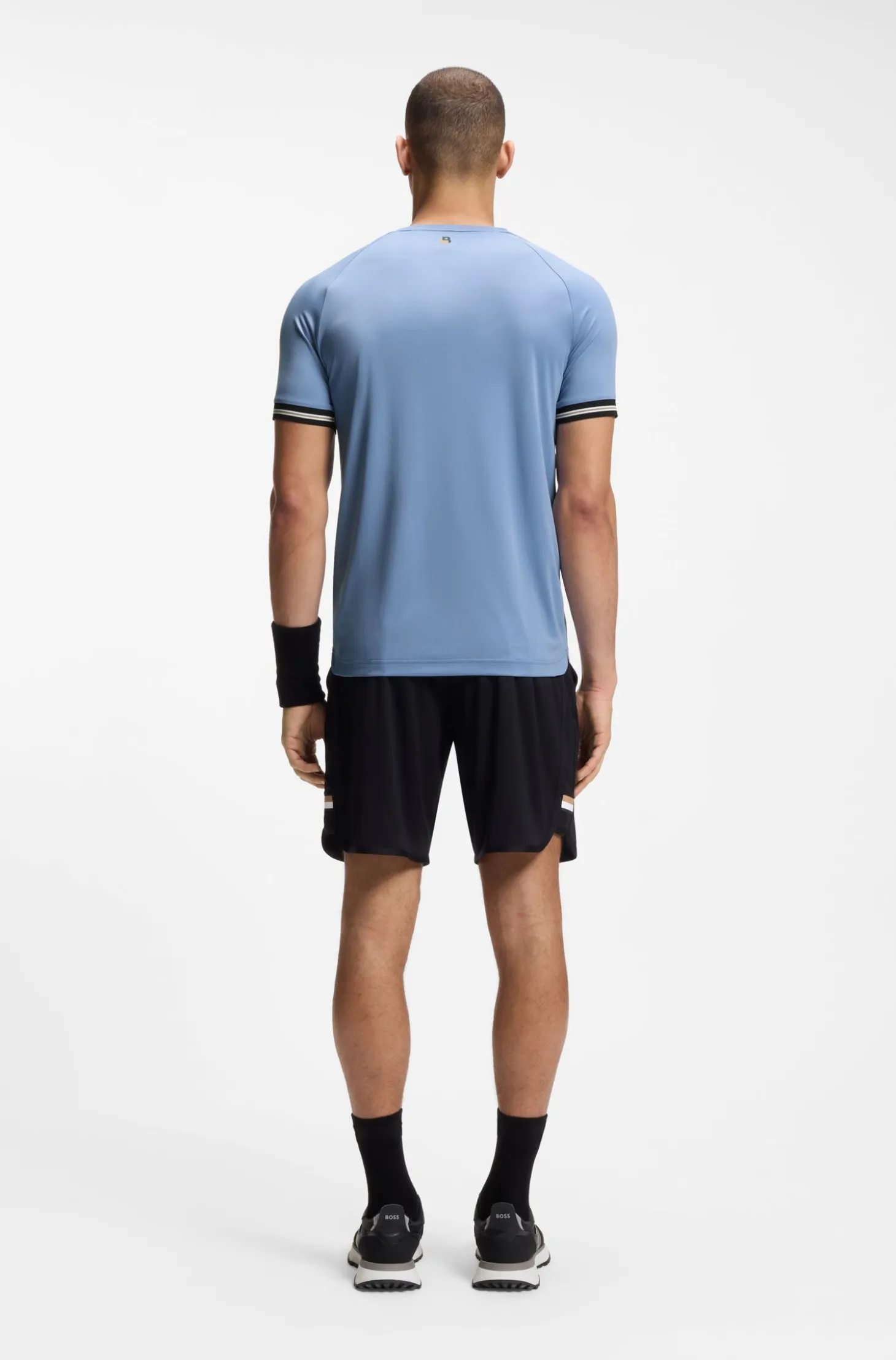 Active slim-fit T-shirt with tennis-ball embossing