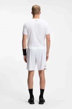Active Stretch-fabric shorts with mesh pocket bags