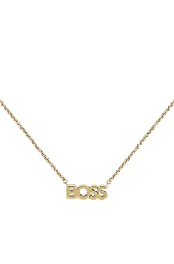 An understated necklace for everyday style