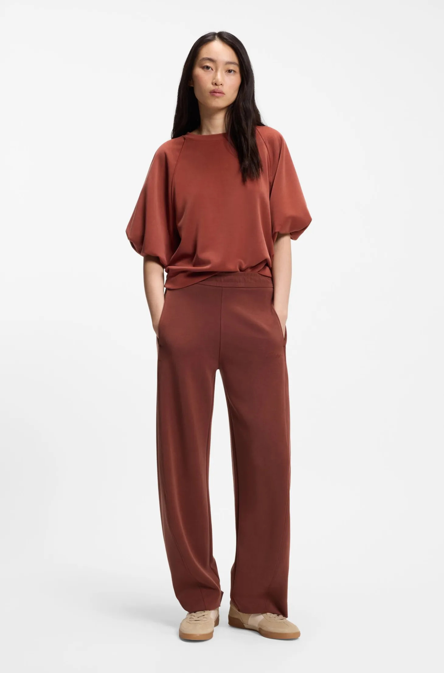 Balloon-fit tracksuit bottoms with logo embroidery
