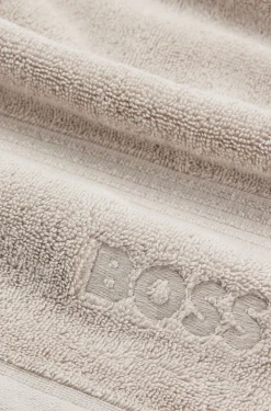 Beige Aegean-cotton bath sheet with tonal logo