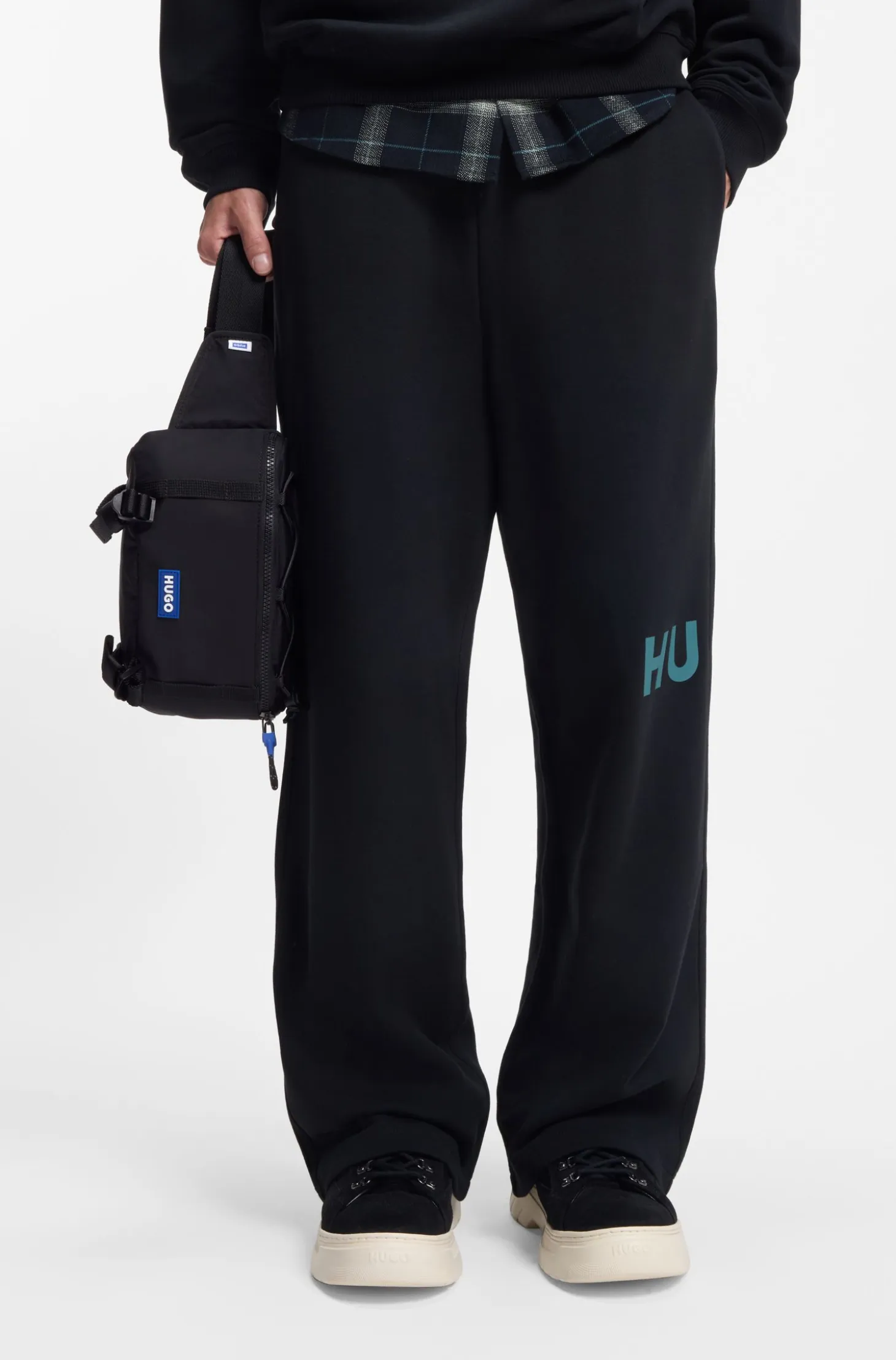 Belt bag with blue logo label