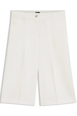 Bermuda trousers with front pleats