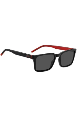 Black sunglasses with patterned temples