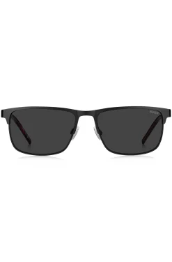 Black sunglasses with rubber logo