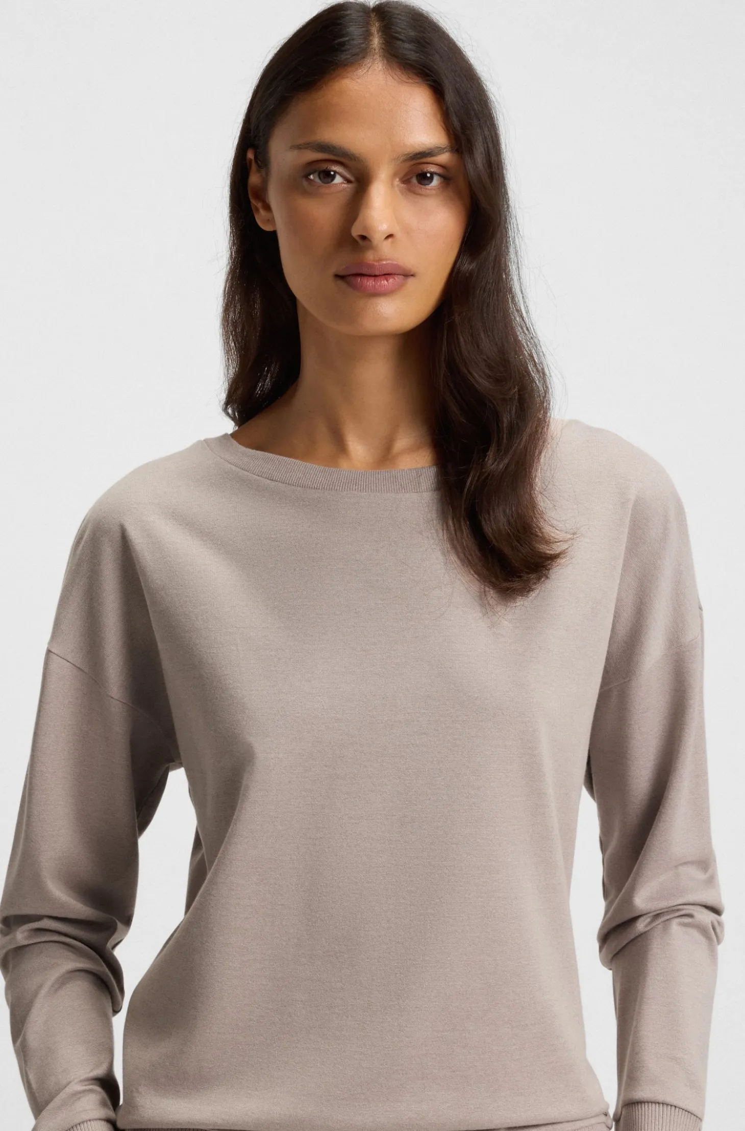 Boat-neck sweatshirt in melange jersey with logo plate