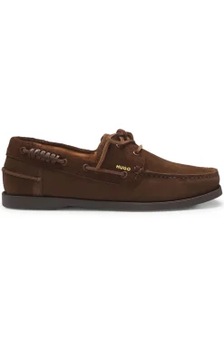 Boat shoes in mixed suedes