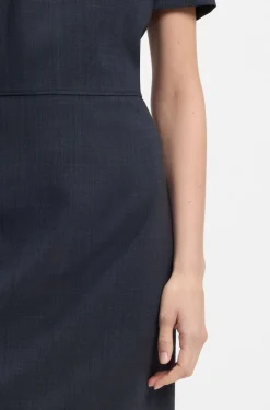 Business dress in melange virgin wool