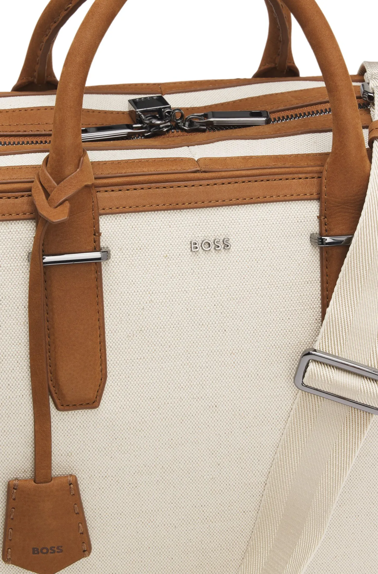 Canvas holdall with leather trims