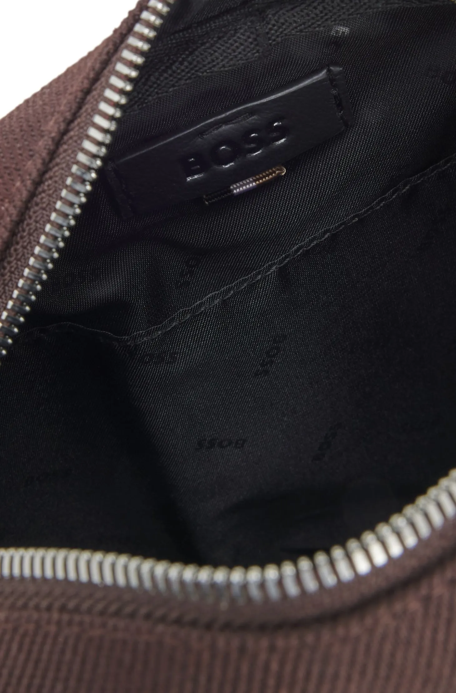 Canvas reporter bag with logo lettering