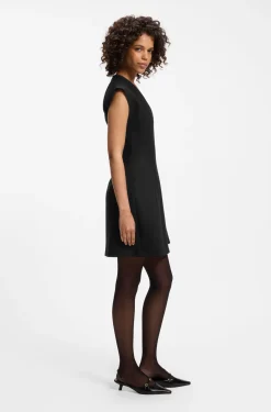 Cap-sleeve dress with pleat details