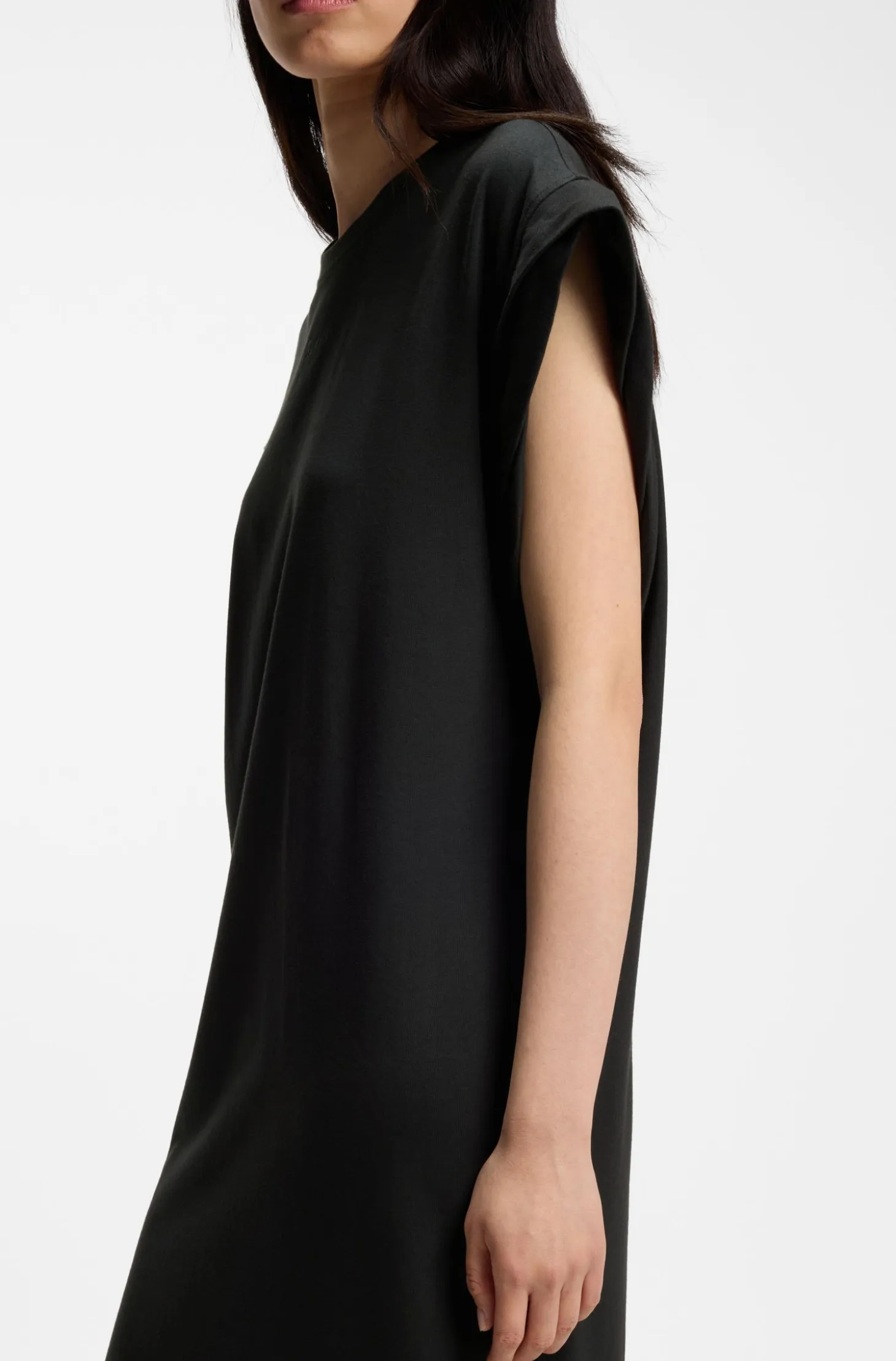 Cap-sleeve jersey dress with logo detail