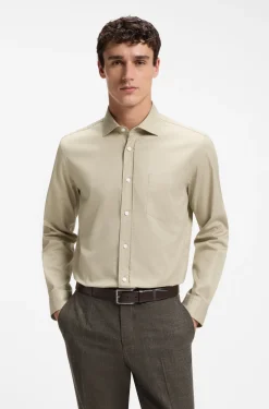Casual-fit cotton shirt with spread collar
