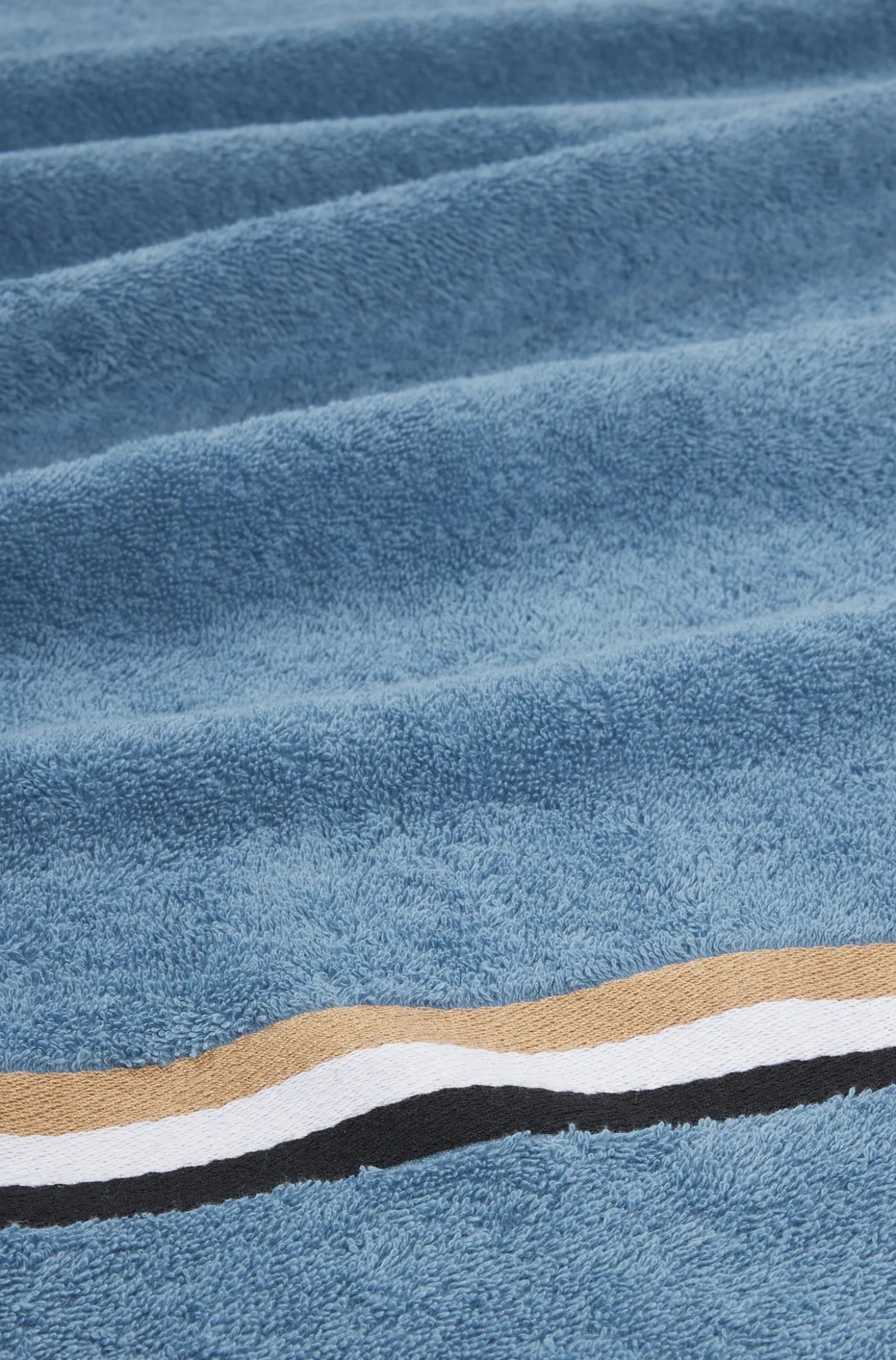 Cotton bath sheet with signature stripe