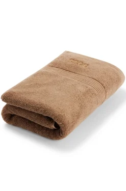 Cotton bath towel with tonal embroidered logo