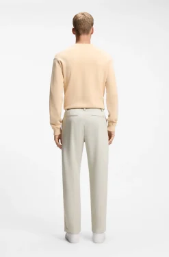 Cotton-blend chinos with pleat and patch pocket