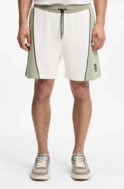 Cotton-blend shorts with embroidered logo artwork