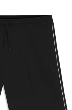 Cotton-blend shorts with piped trims