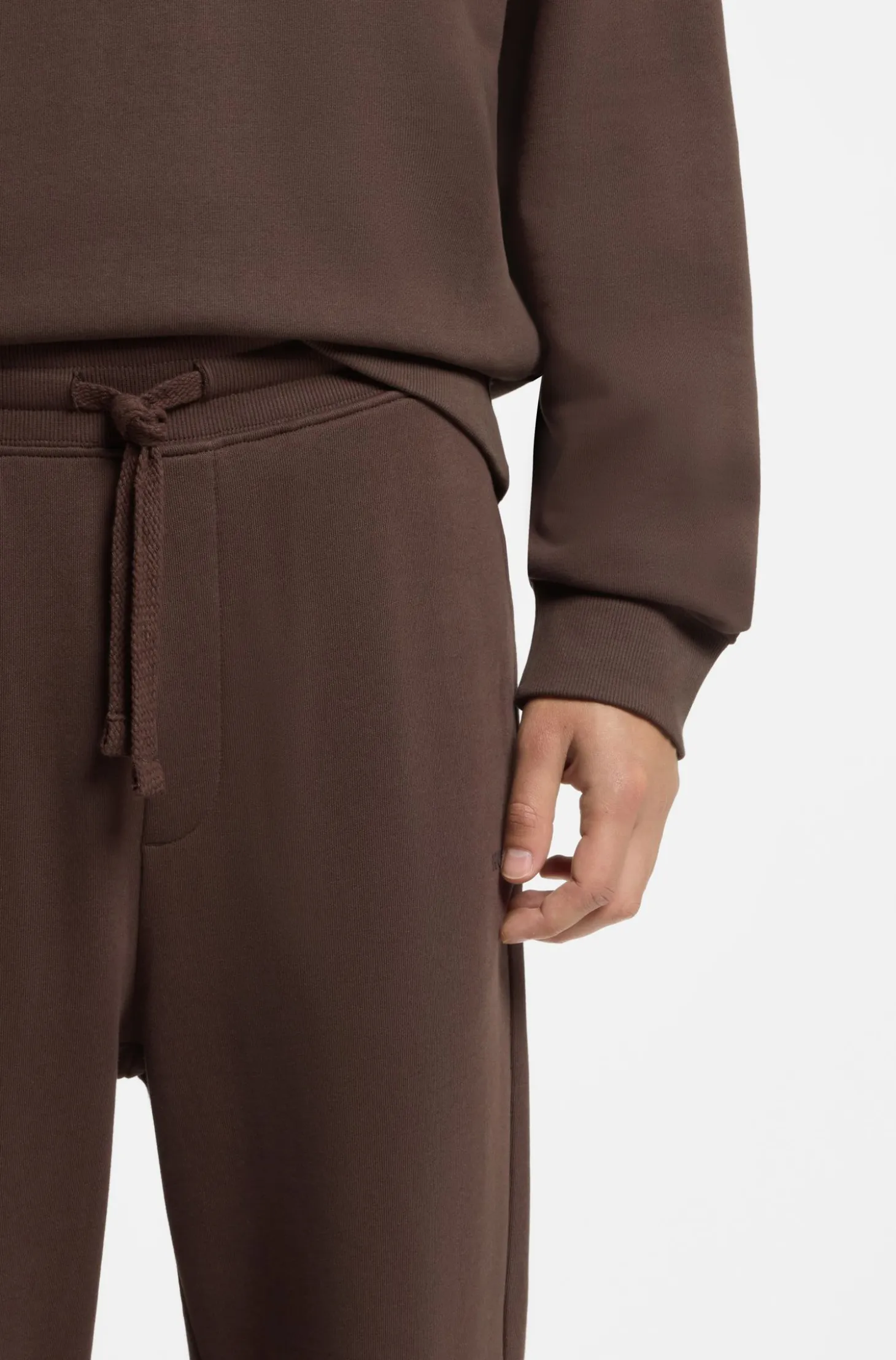 Cotton casual trousers with elasticated cuffs