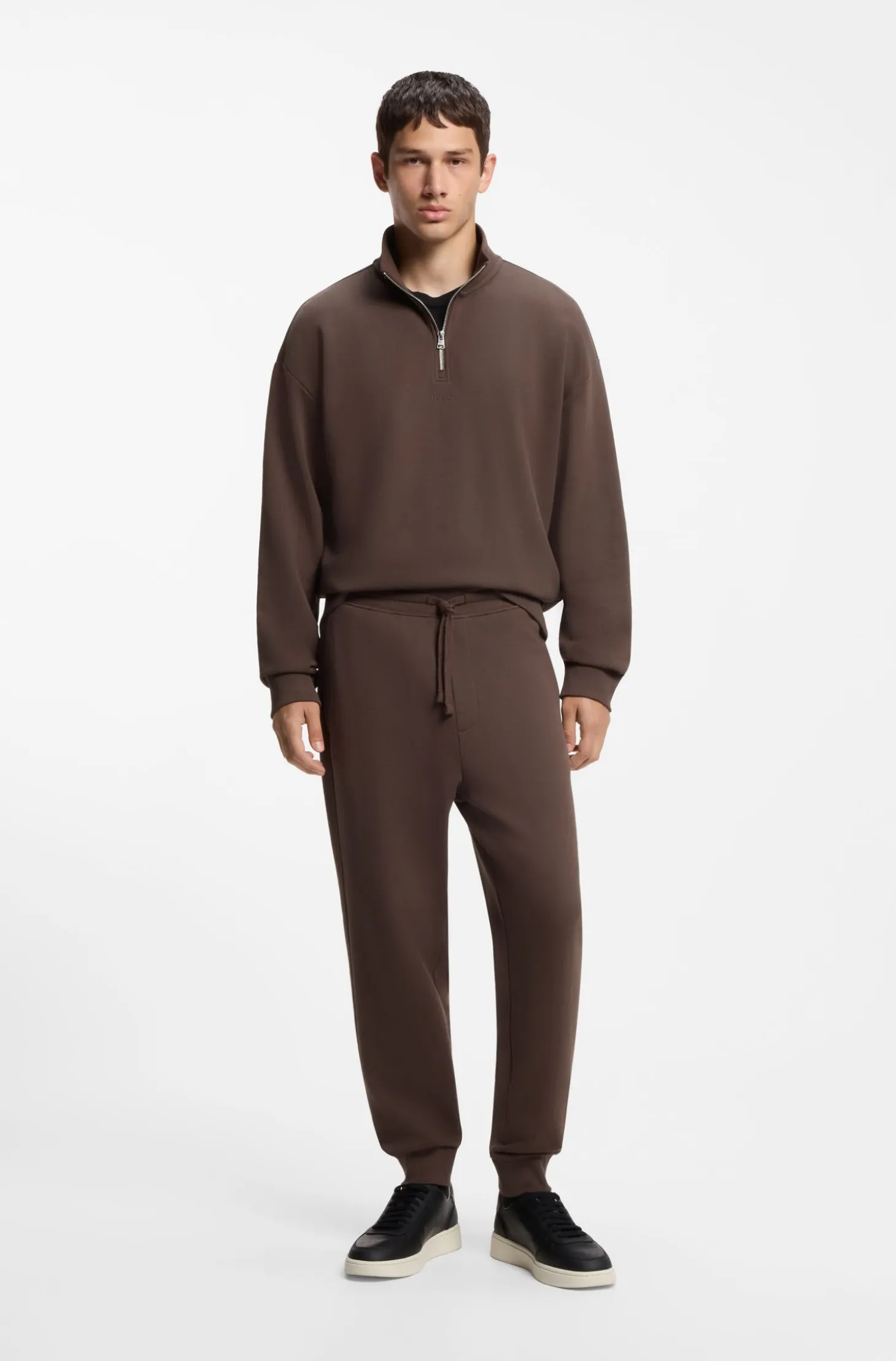 Cotton casual trousers with elasticated cuffs
