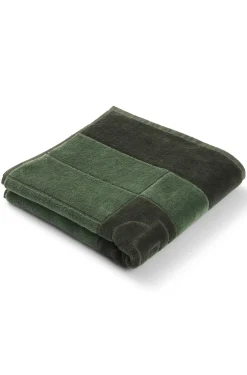 Cotton hand towel with carved Double B monogram