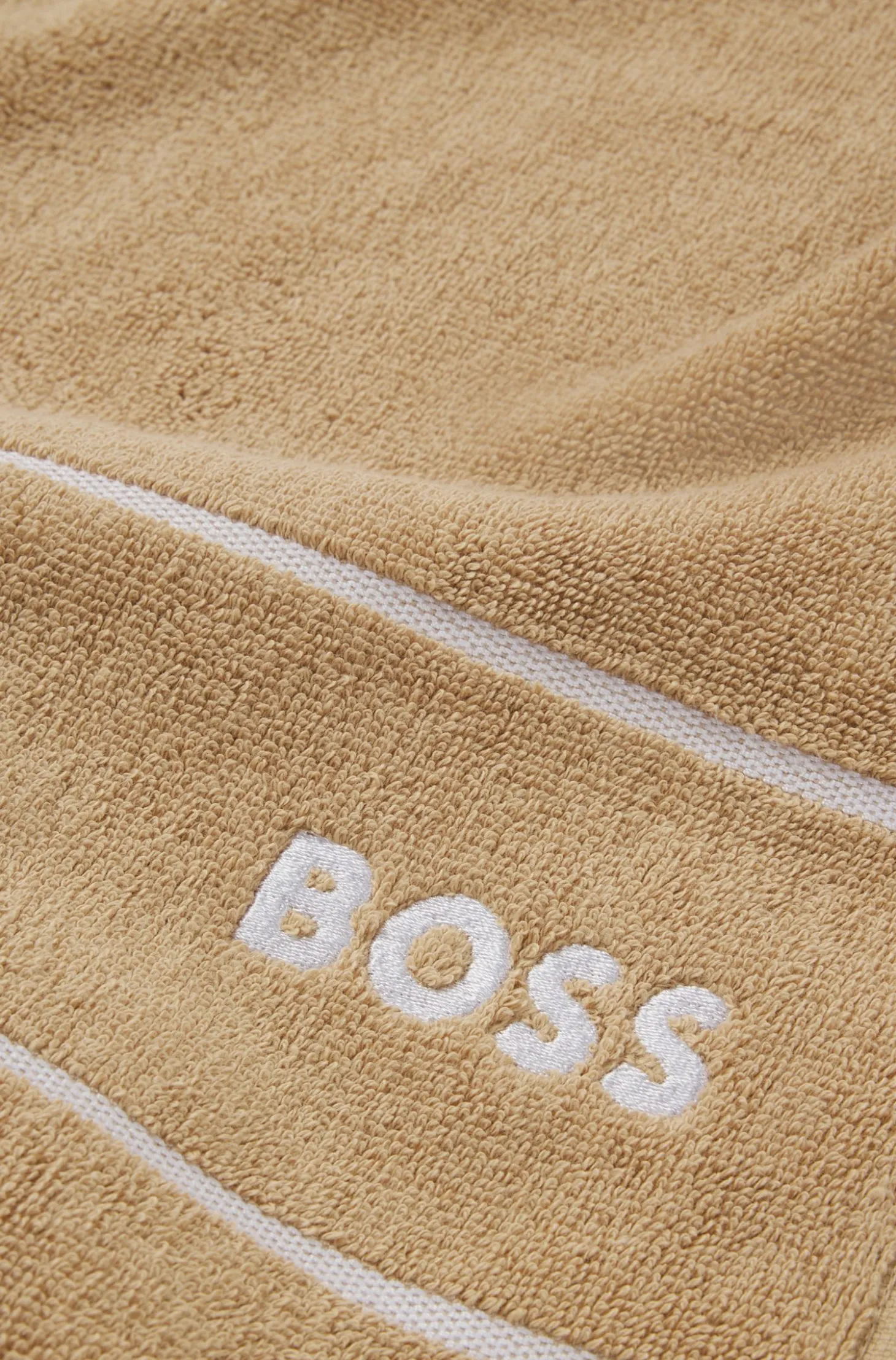 Cotton hand towel with white logo embroidery