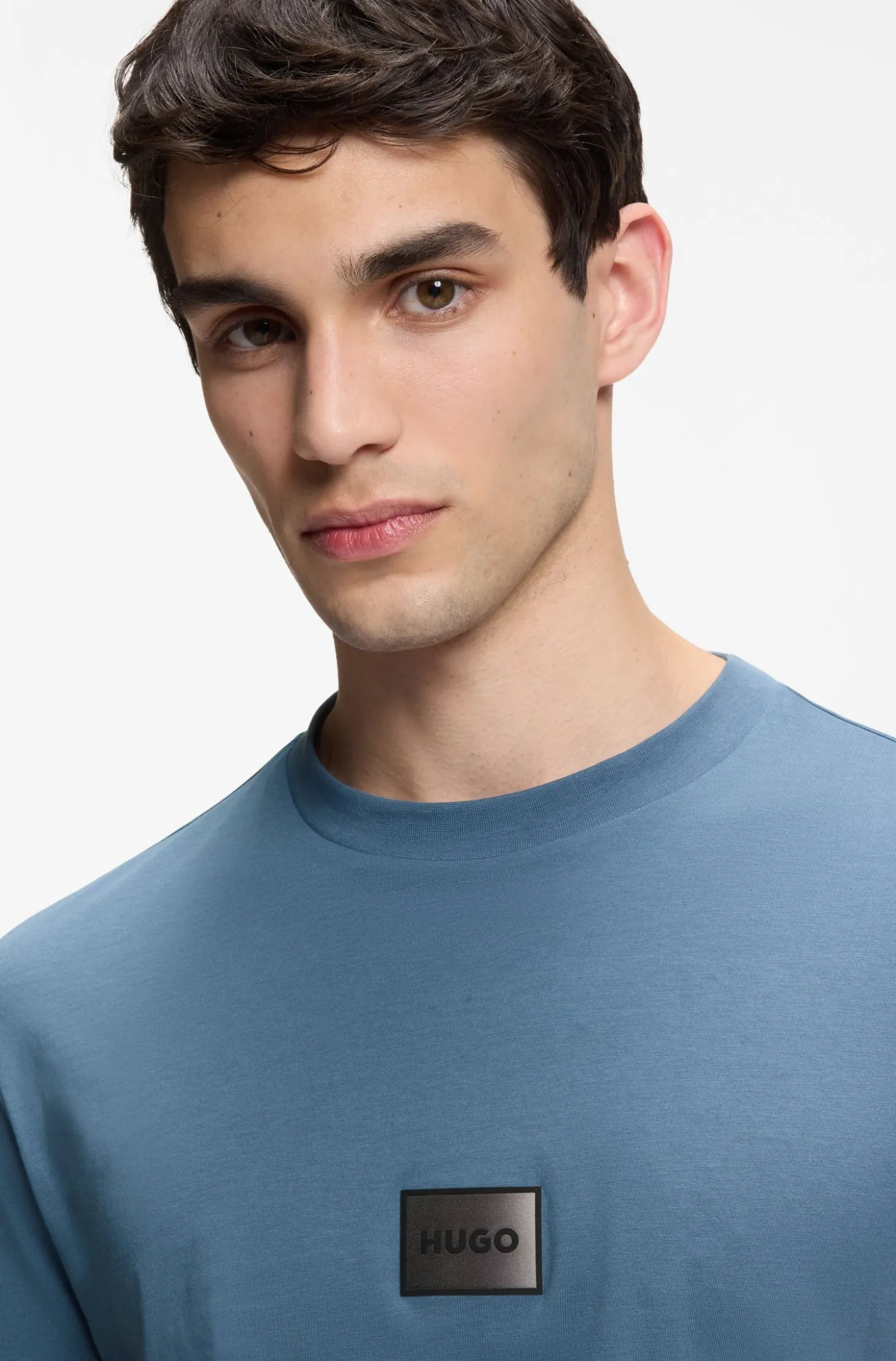 Cotton-jersey T-shirt with gradient logo label