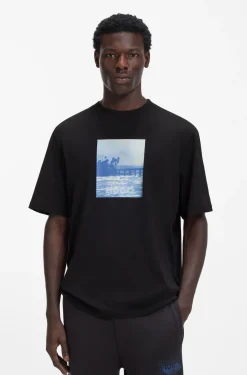 Cotton-jersey T-shirt with printed artwork