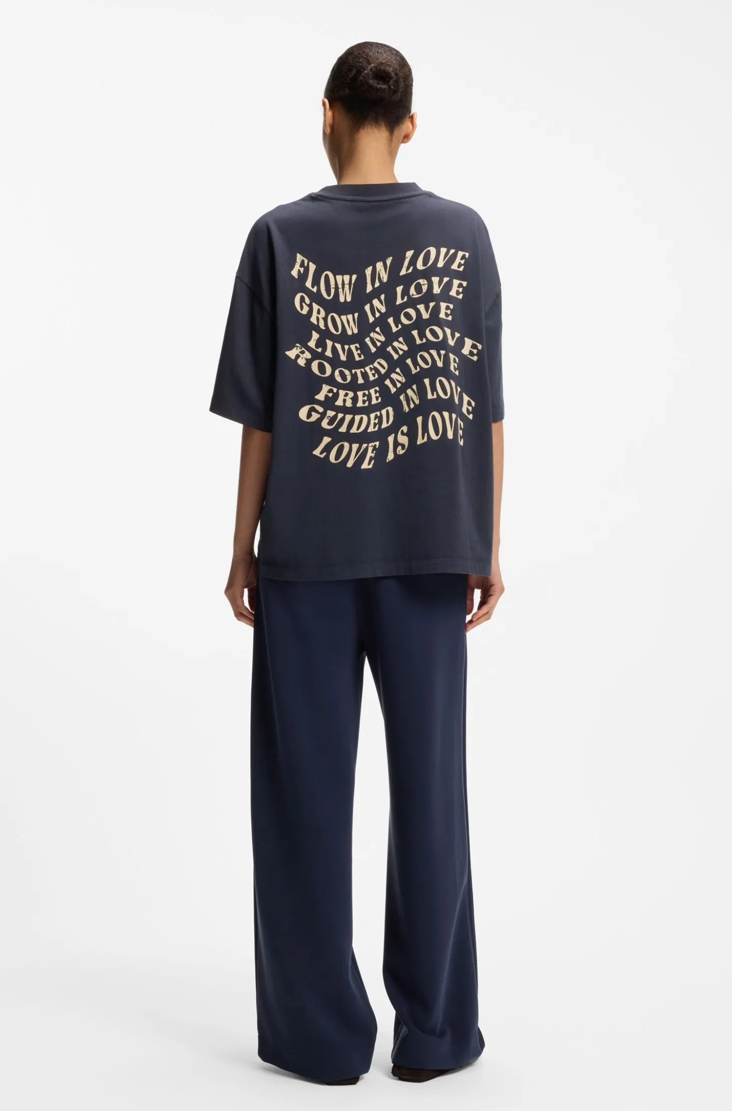 Cotton-jersey T-shirt with slogan artwork