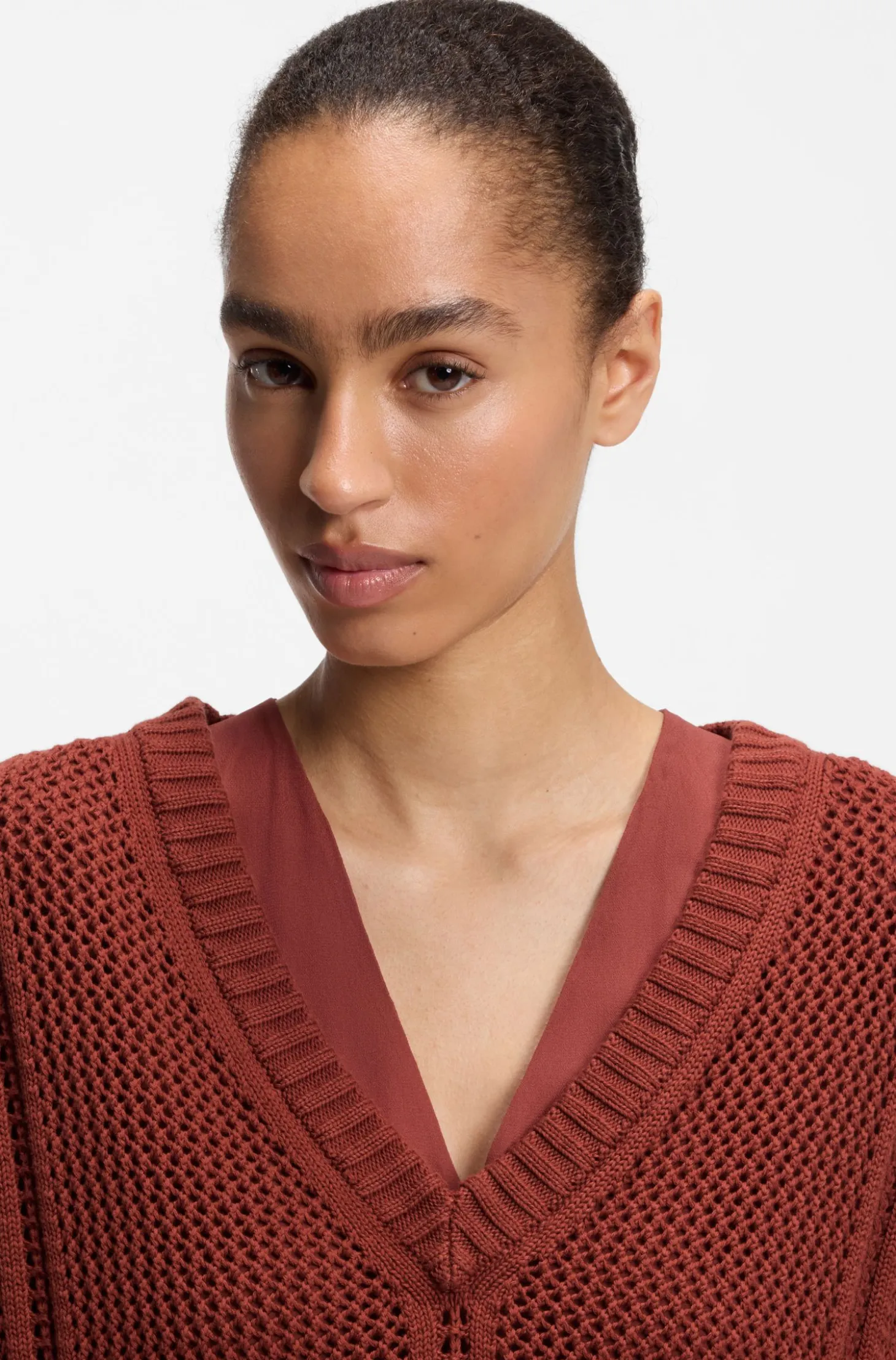 Cotton sweater with mesh structure