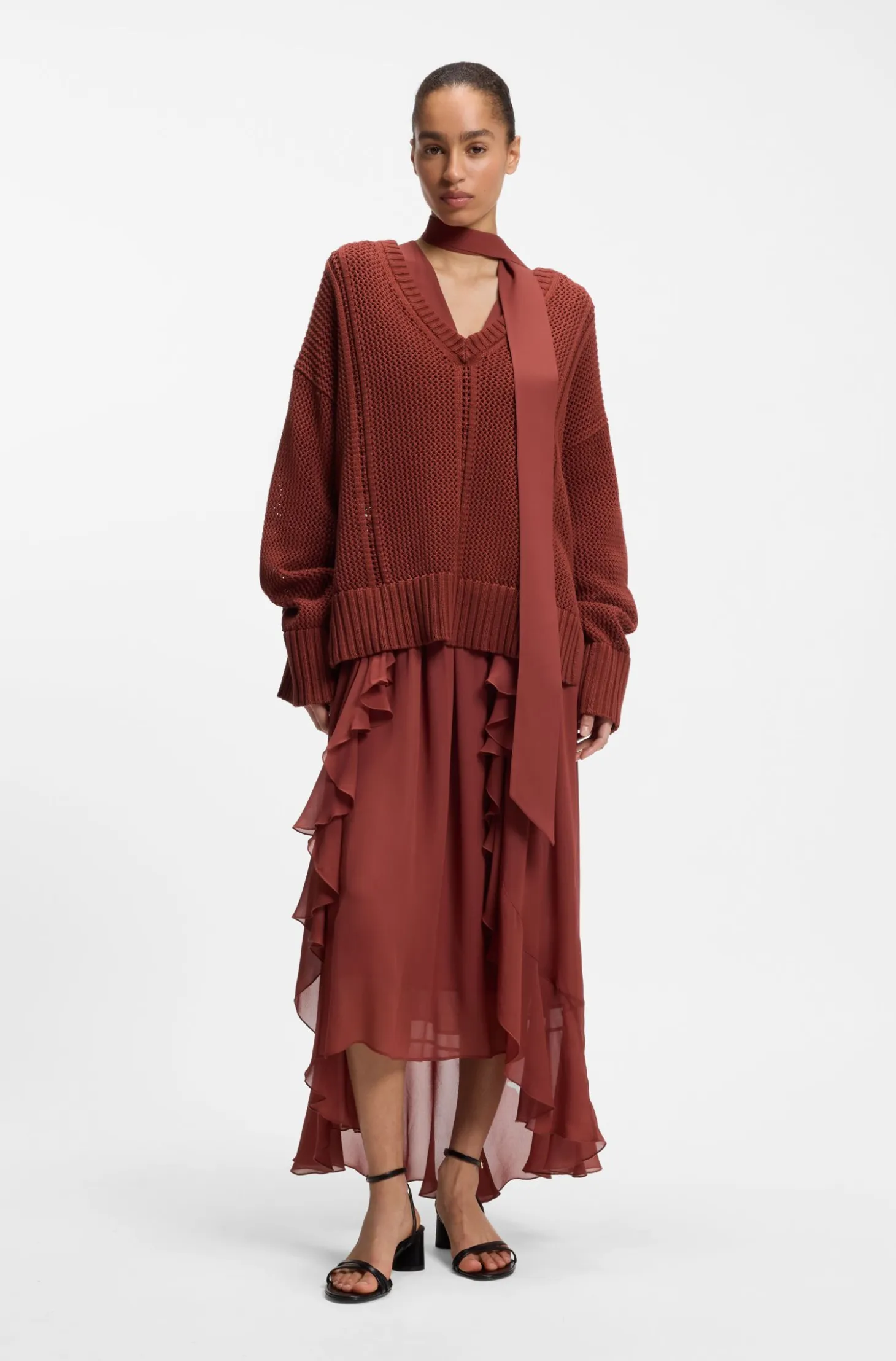 Cotton sweater with mesh structure