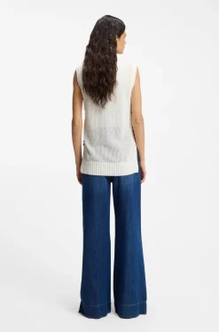 Cotton top with mesh structure