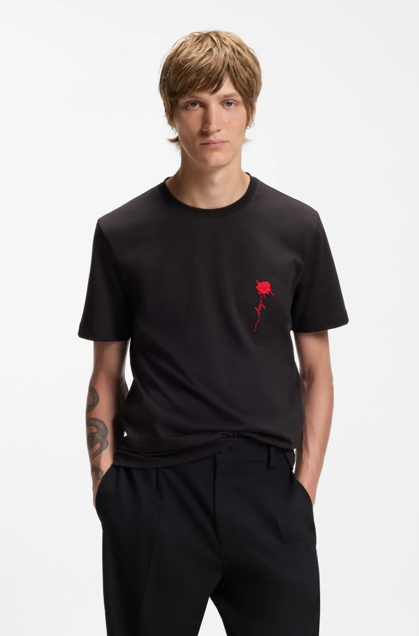 Cotton T-shirt with logo artwork