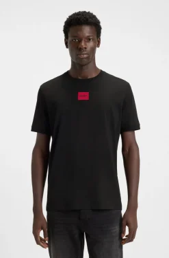 Cotton T-shirt with red woven logo label