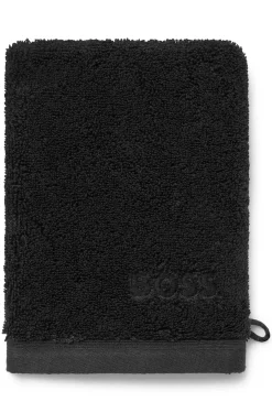Cotton wash mitt with embroidered logo