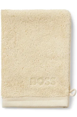 Cotton wash mitt with embroidered logo