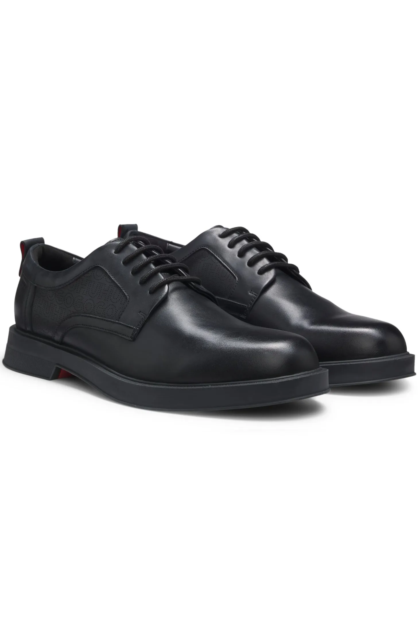 Derby shoes in leather with perforated monograms
