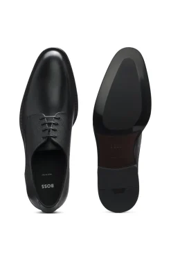 Derby shoes in smooth and textured leather