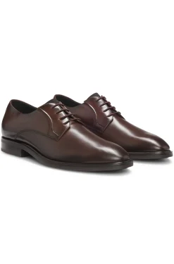 Derby shoes in smooth leather