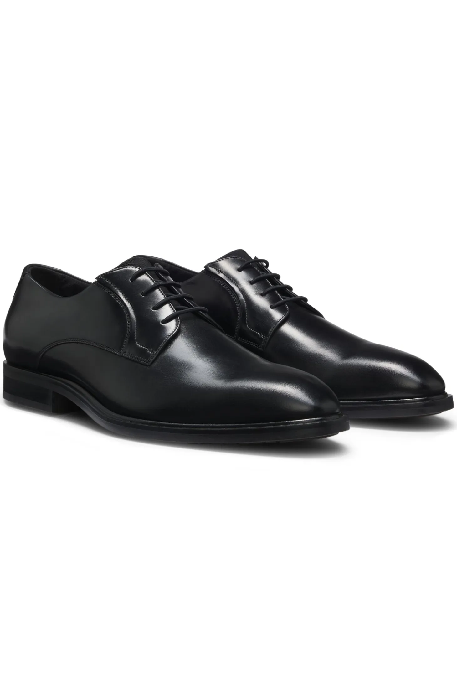 Derby shoes in smooth leather