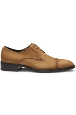 Derby shoes in suede with stitched details
