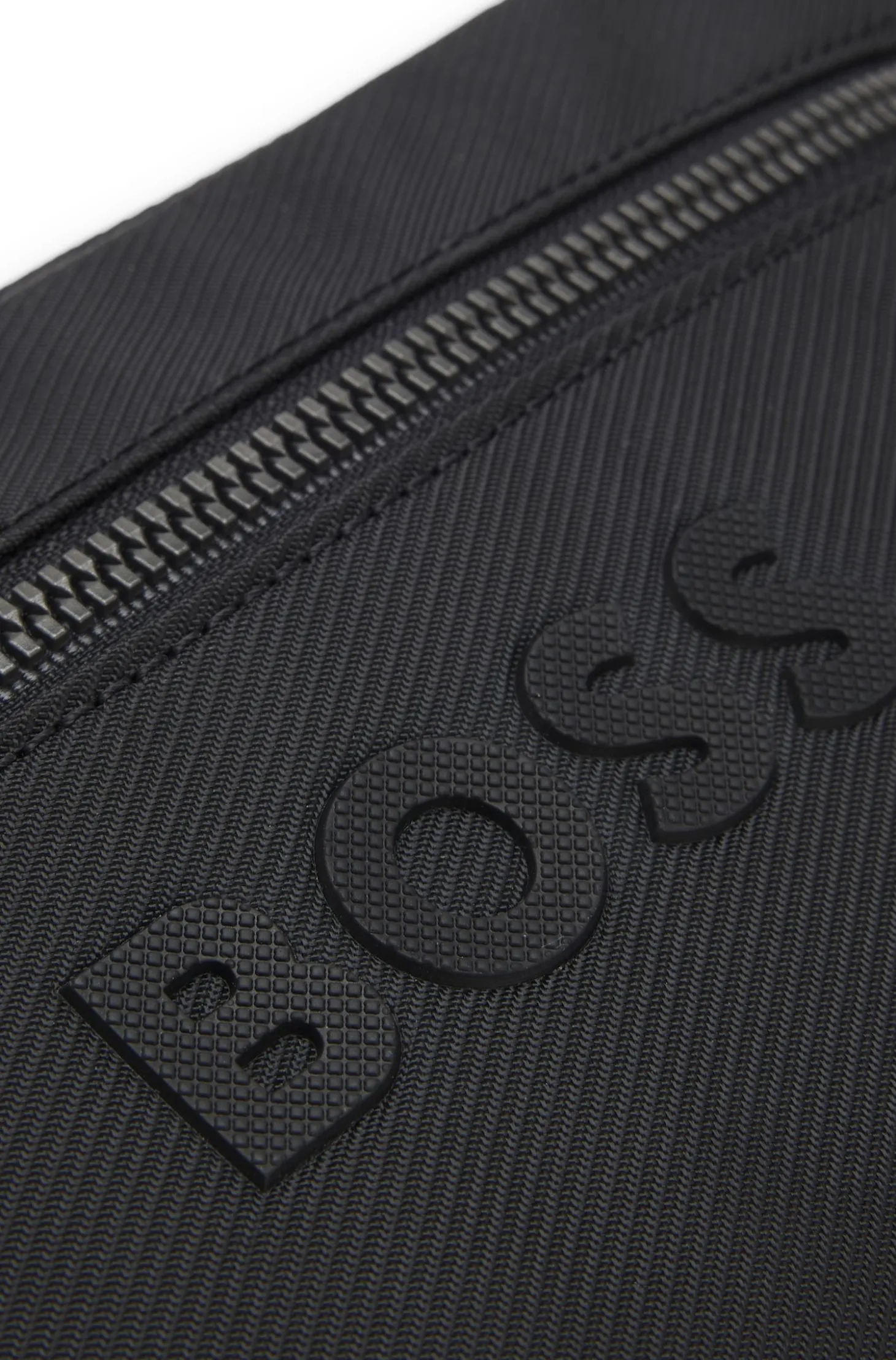 Diamond-structured crossbody bag with tonal logo
