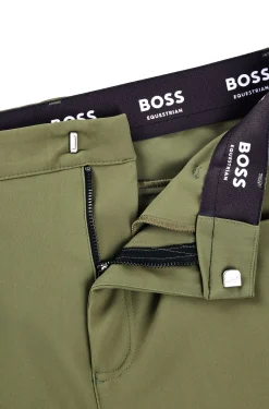 Equestrian breeches with full grip