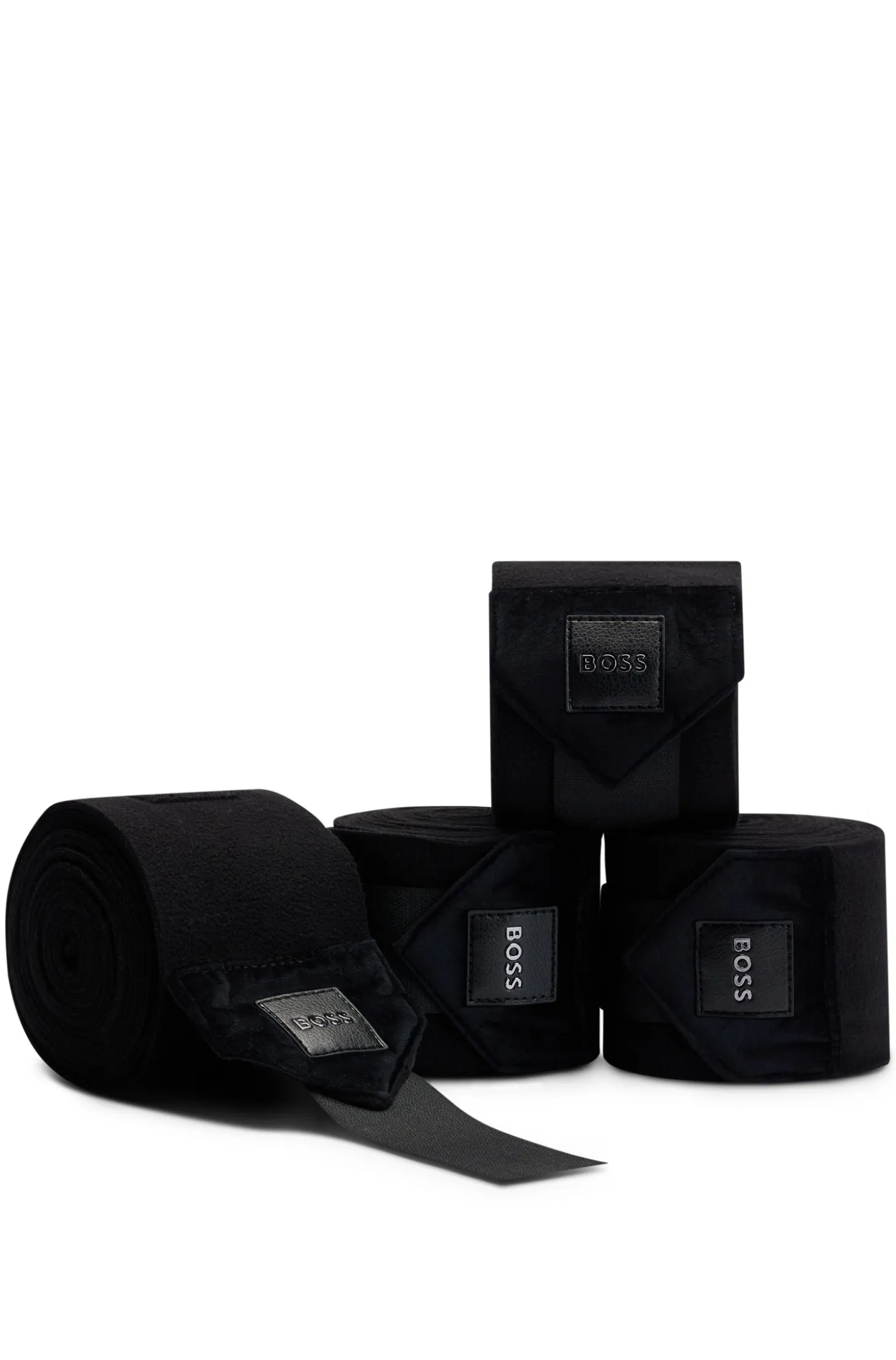 Equestrian fleece bandages with velvet ends